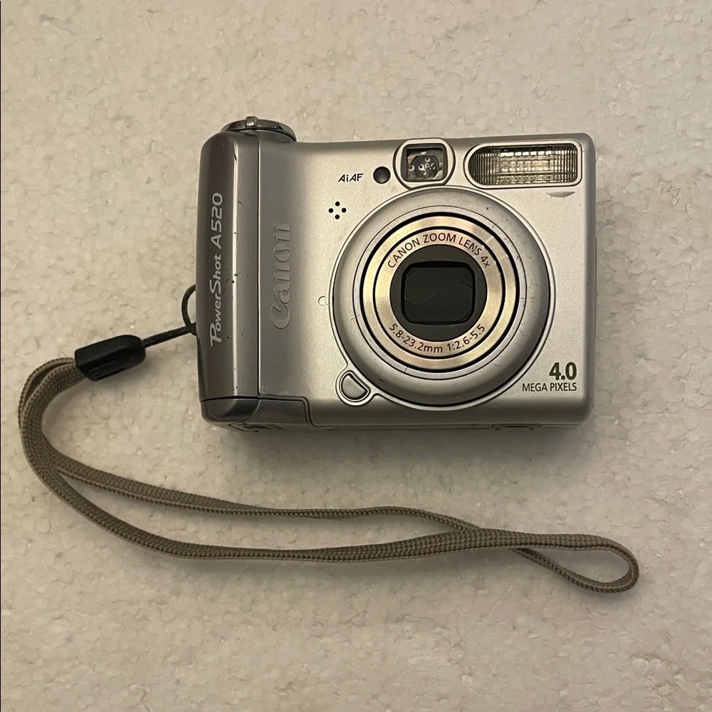 Canon PowerShot A520 Digital Camera 4.0 megapixels 4X optimal zoom pict bridge